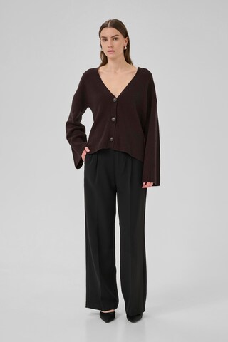 My Essential Wardrobe Gebreid vest 'Huxi' in Bruin