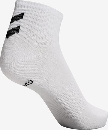 Chaussettes de sport 'CHEVRON' Hummel en blanc