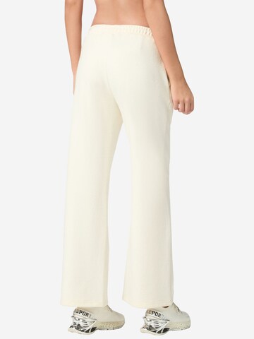 Plein Sport - Pierna ancha Pantalón en blanco