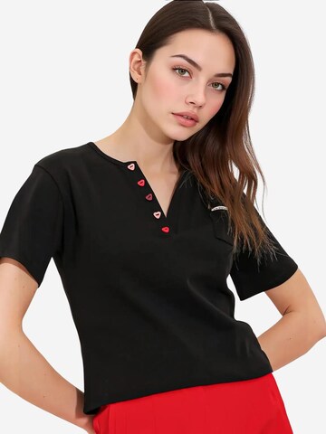 Maglietta di Bigdart in nero: frontale