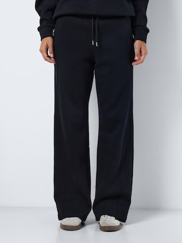 Noisy may Loosefit Hose 'NMAlden' in Schwarz: Vorderseite