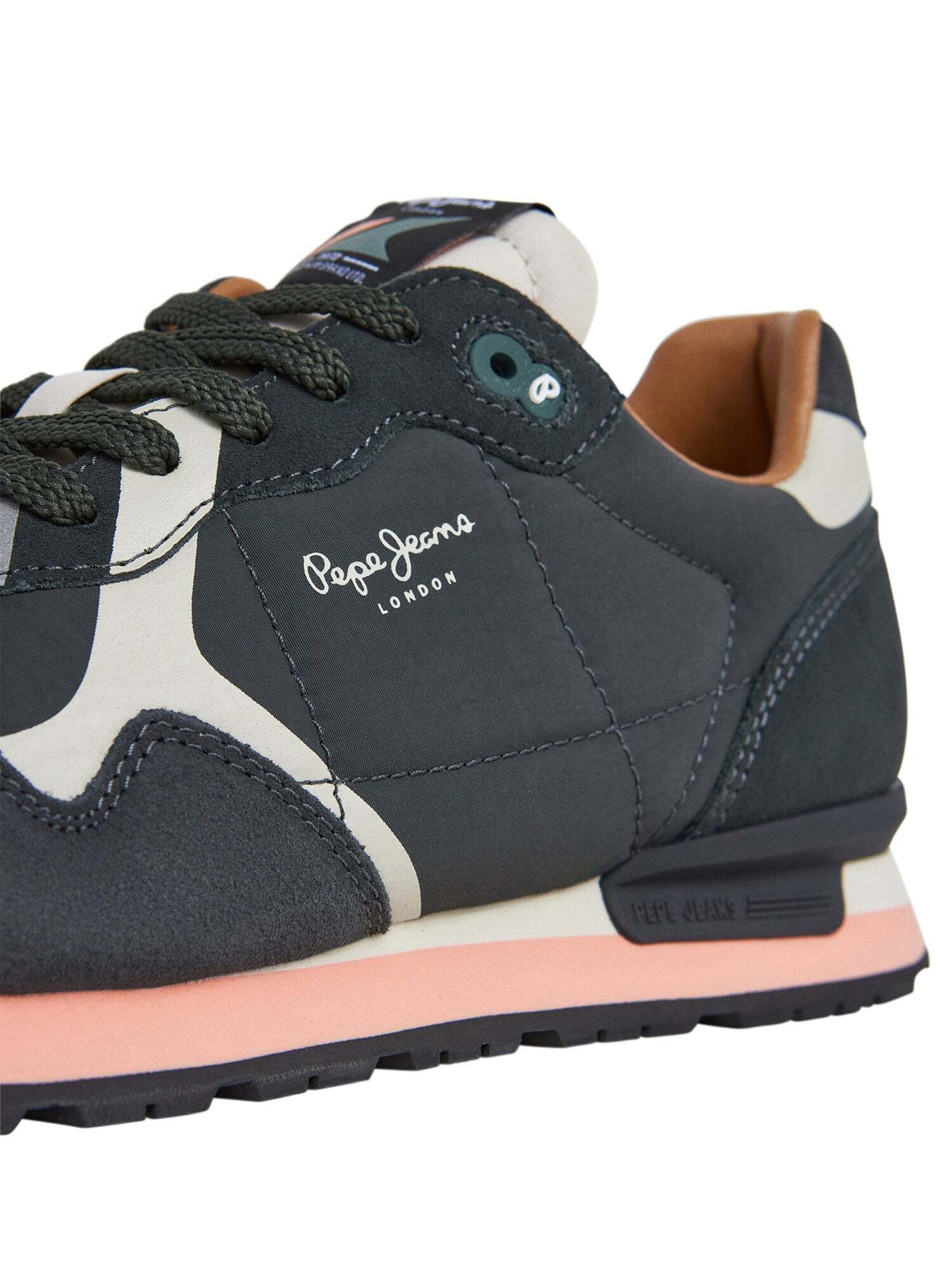Pepe Jeans Platform trainers in Black