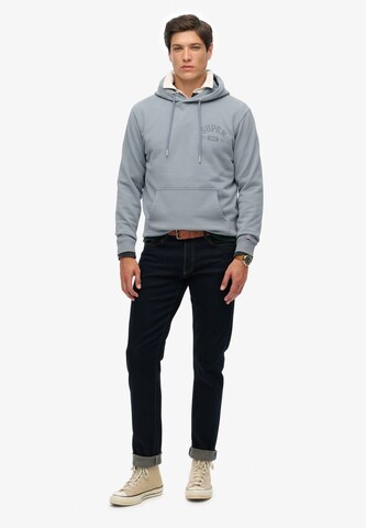 Sweat-shirt 'Essentials' Superdry en gris
