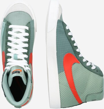 Sneaker alta 'Blazer' di Nike Sportswear in verde