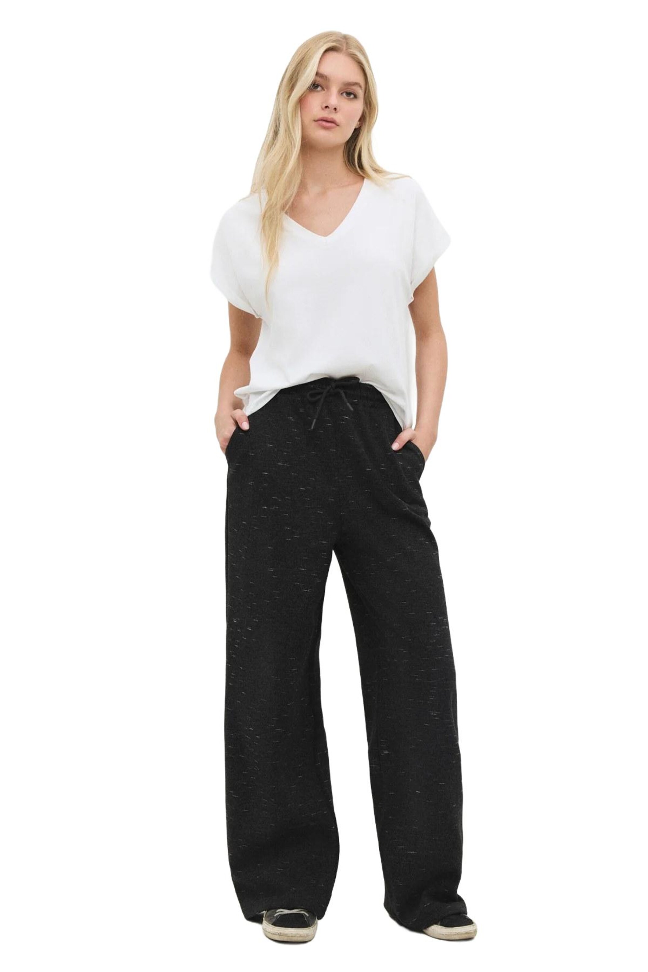 No Matter What Loose fit Trousers in Black