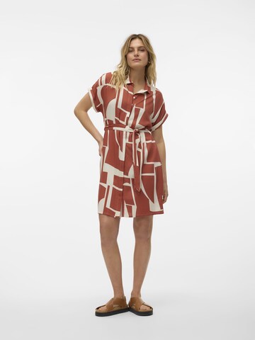 VERO MODA Blousejurk 'EASY' in Bruin
