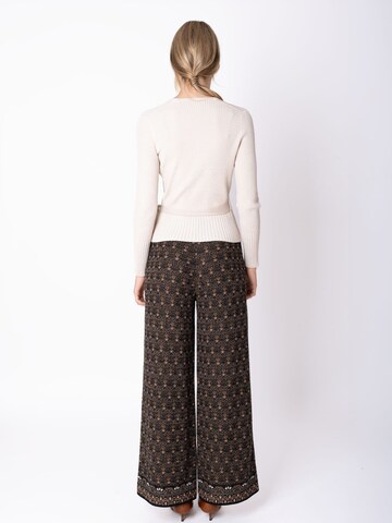 IVKO Woman Regular Trousers in Black