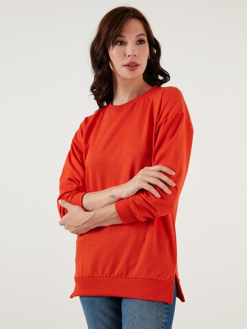 Sweat-shirt LELA en rouge : devant