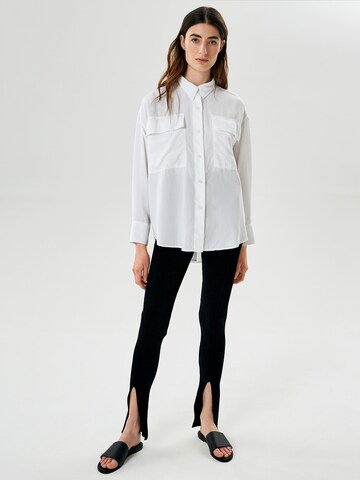 NINE TO FIVE Blouse ' Glenn ' in White