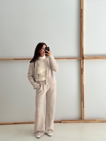 noar studios Baggy Trousers 'COMFY TROUSERS' in Beige