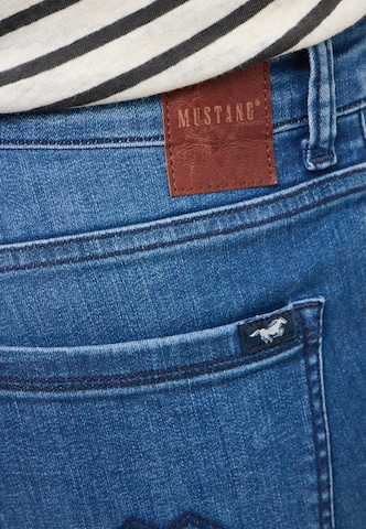 MUSTANG Slim fit Jeans 'Capri' in Blue