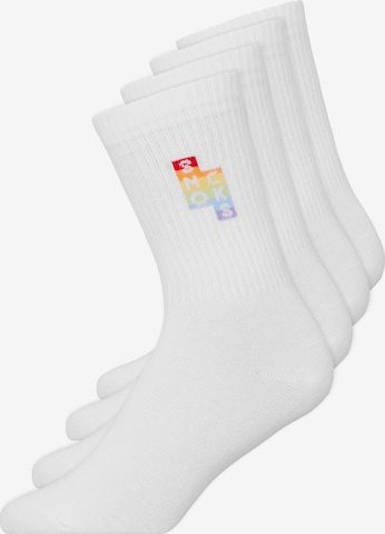 SNOCKS Athletic Socks in White: front