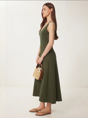 Robe Happiness İstanbul en vert