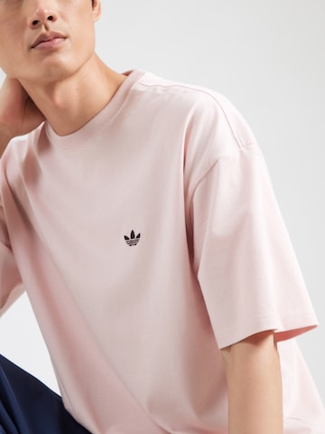 ADIDAS ORIGINALS T-shirt 'NCLR' i rosa