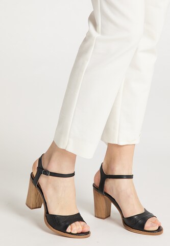 Usha Strap Sandals in Black