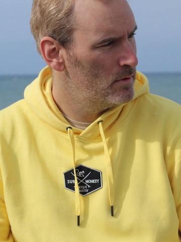 Surf Monkey - Sweatshirt em amarelo