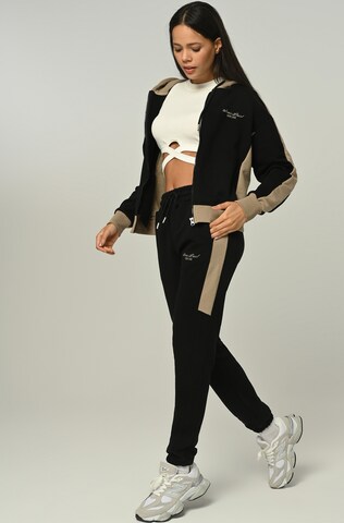 Tom Barron Tracksuit in Black