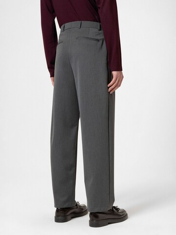Antioch Regular Pleat-front trousers 'Dakka' in Grey