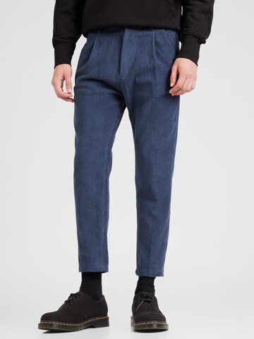 DRYKORN - Slimfit Pantalón plisado 'Chasy' en azul: frente