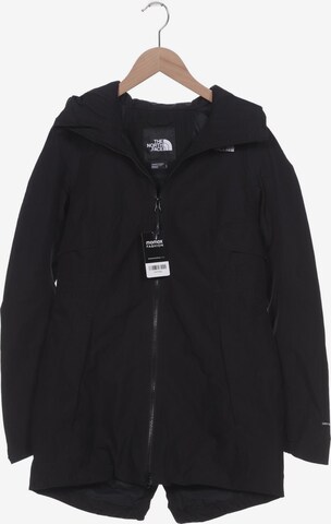 THE NORTH FACE Jacket & Coat in S in Black: front