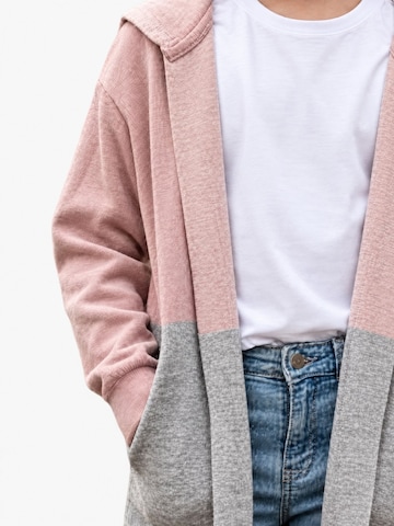 Hilal Akinci Kids Gebreid vest 'HİLAL AKINCI KİDS Kinder Strickjacke mit Knopfleiste' in Gemengde kleuren