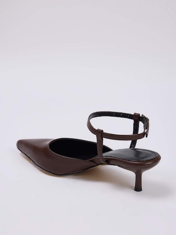 Trendyol Slingpumps i brun