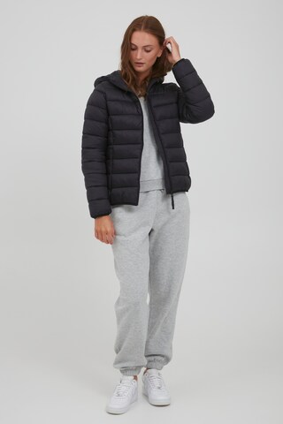 Veste mi-saison 'Belena' b.young en noir