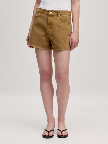 EDITED Regular Jeans 'Tardis' in Brown: front