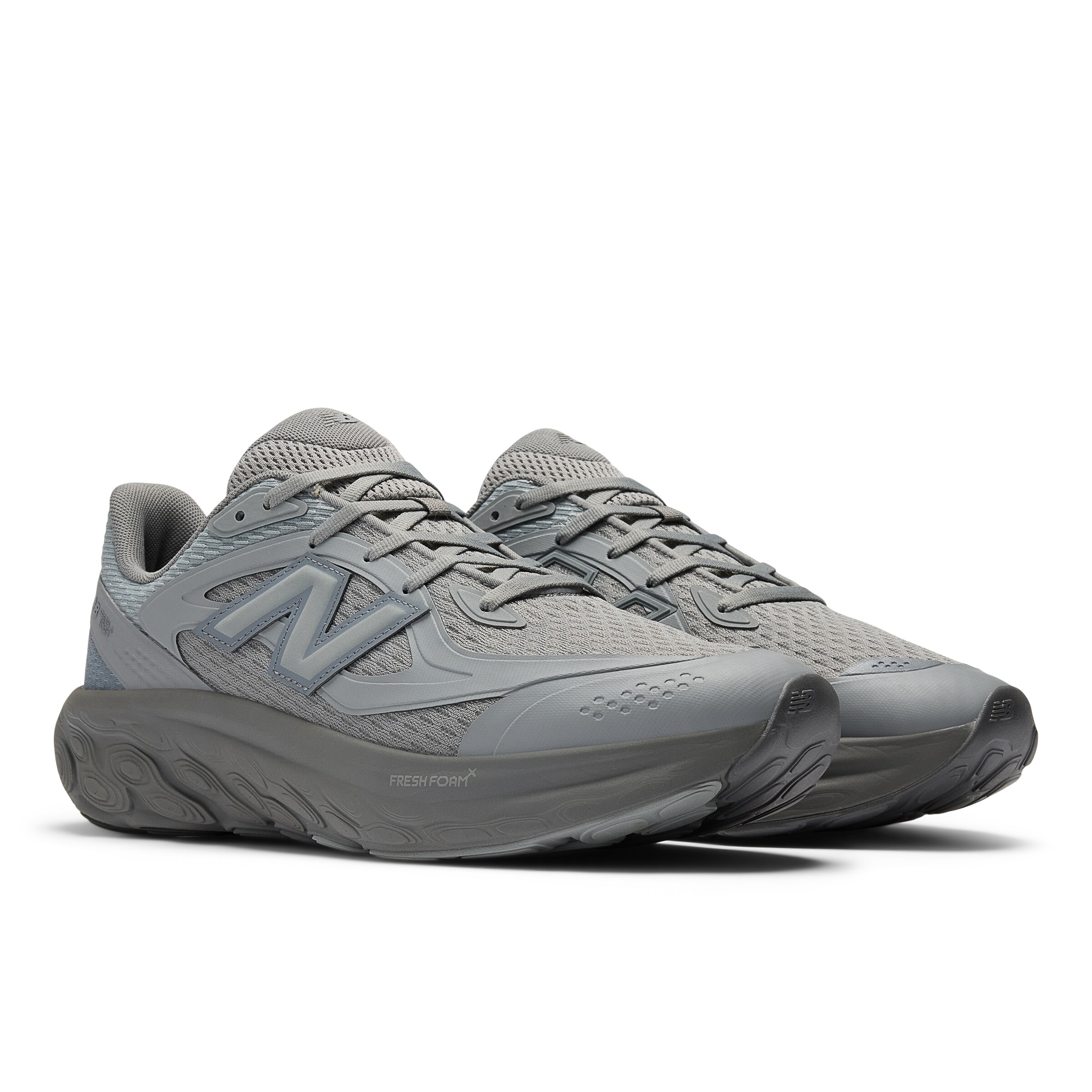 Chaussure de course 'TRN' new balance en gris