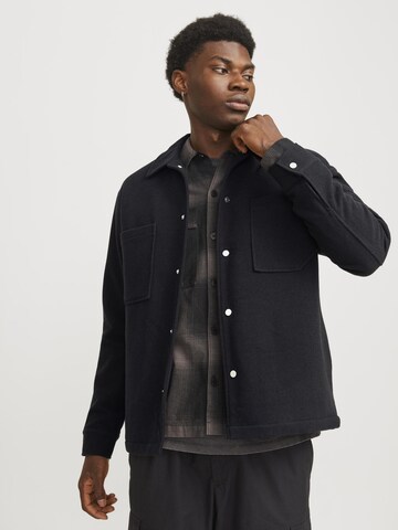Coupe regular Veste mi-saison 'JCOHelvetica' JACK & JONES en noir