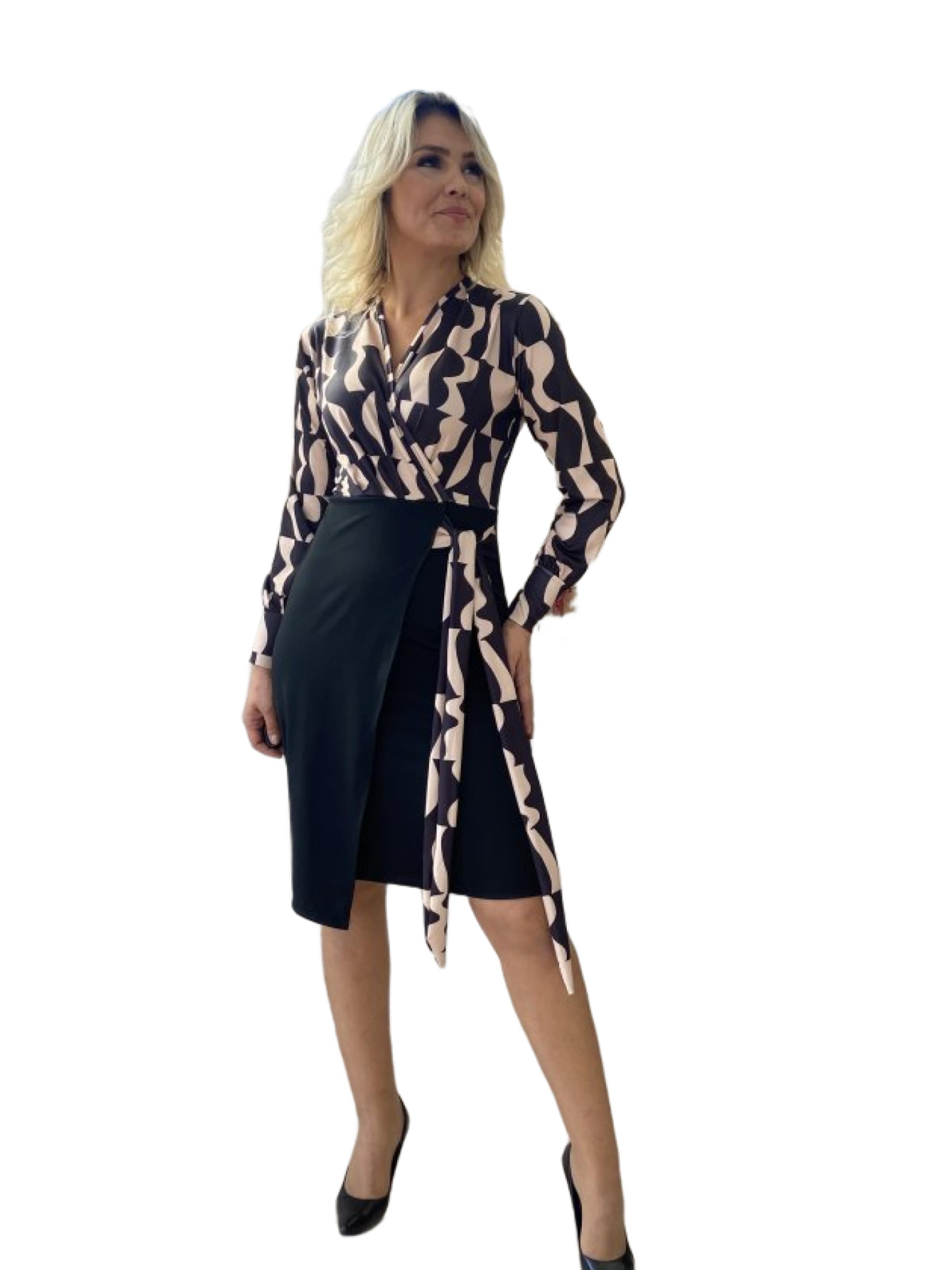 JANE's Dress in Beige: front