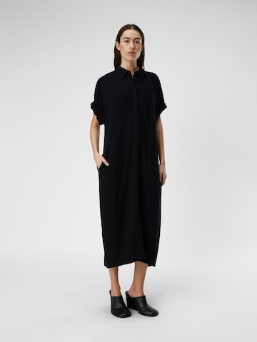 OBJECT - Vestidos camiseiros 'Sanne Tiana' em preto: frente