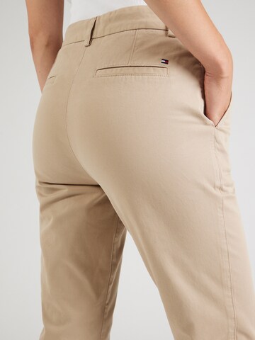 Slimfit Pantaloni chino di TOMMY HILFIGER in beige