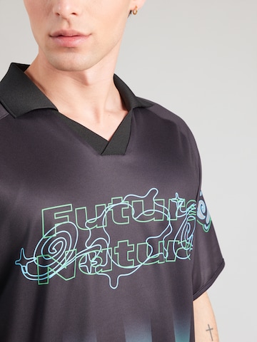 Maglietta 'EAXE' di ELEMENT in nero