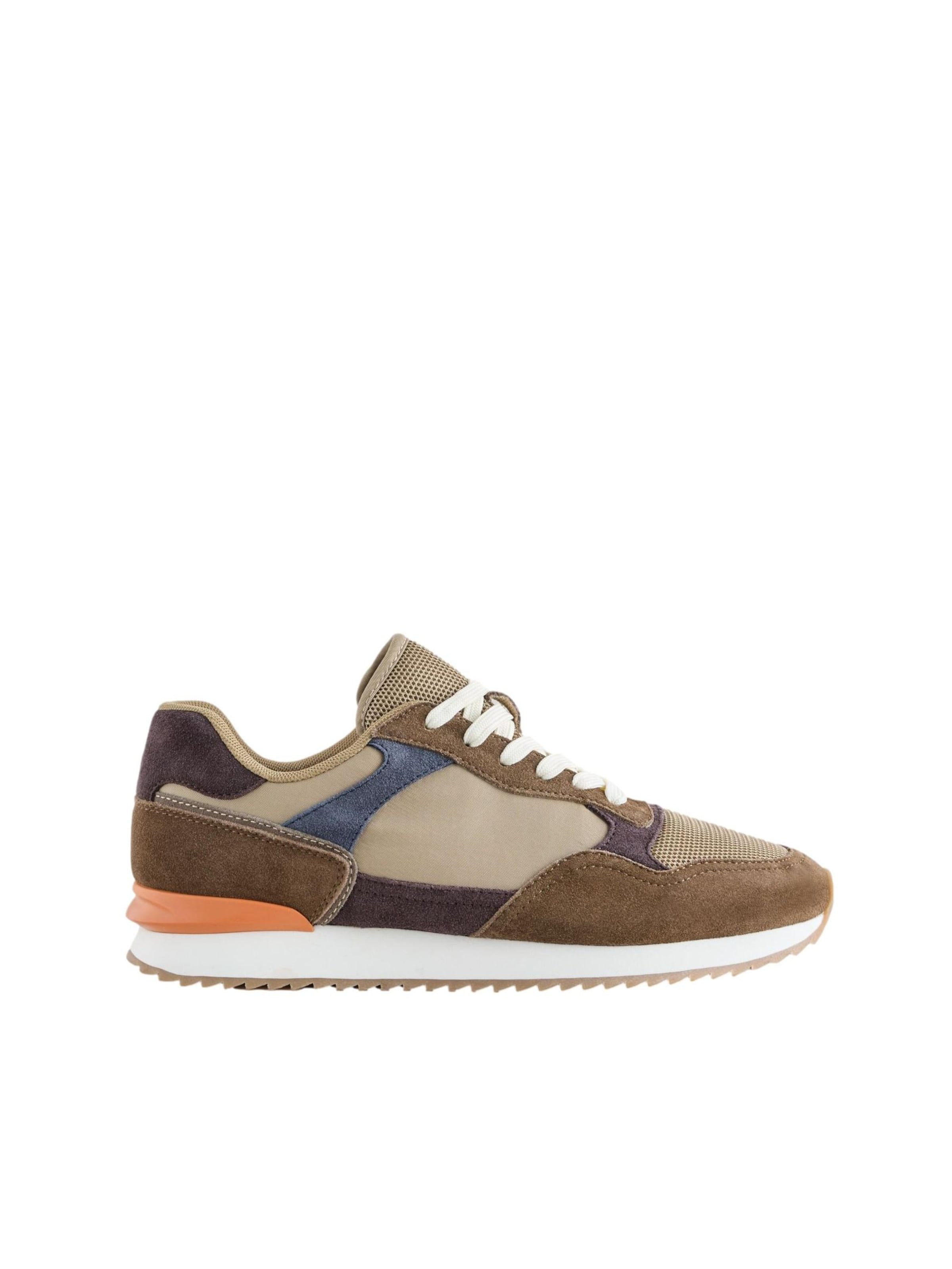Next Sneaker in Braun