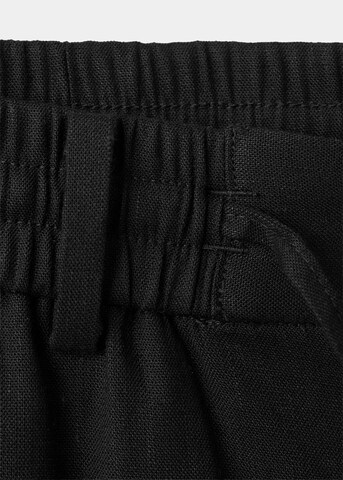 MANGO MAN Regular Shorts 'Vitos' in Schwarz
