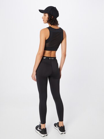 Skinny Pantaloni sportivi di 4F in nero