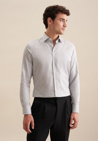 Coupe regular Chemise business SEIDENSTICKER en gris : devant