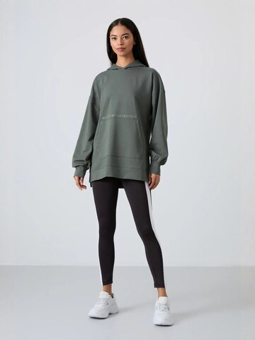 Tommy Life Sweatshirt in Green