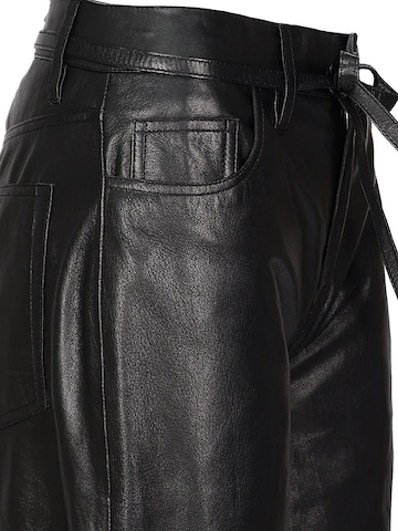 JCC Regular Broek in Zwart