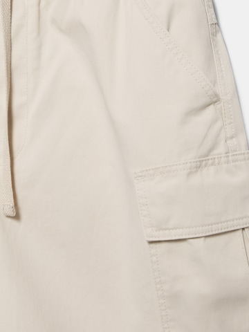 Pull&Bear Lużny krój Spodnie w kolorze beżowy