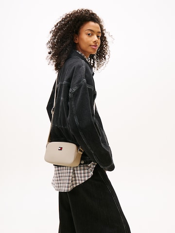 Tommy Jeans Válltáska - bézs