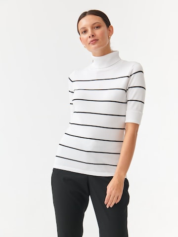 TATUUM Sweter 'Lu 1' w kolorze biały