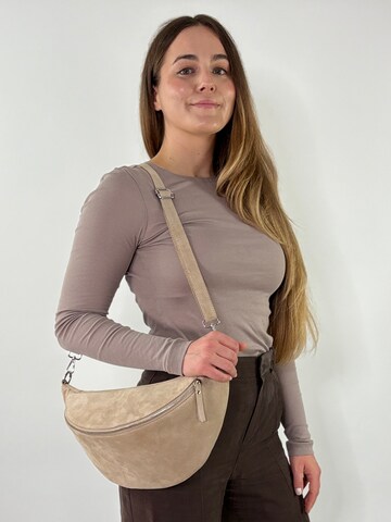 lePelou Fanny Pack 'VALENTINA XL' in Beige