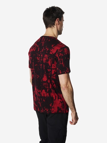 Tricou de la KOROSHI pe roșu