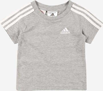 ADIDAS SPORTSWEAR Funkční tričko 'Essentials 3 Stripes' – šedá: přední strana
