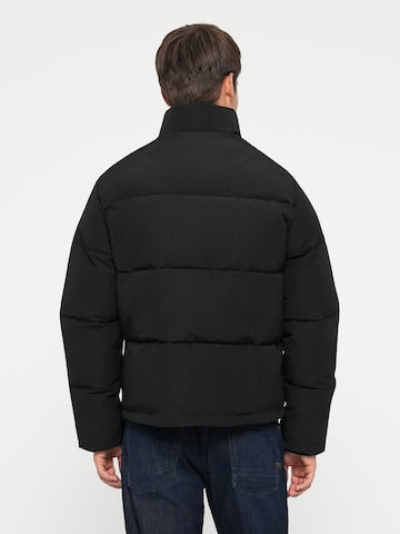 JACK & JONES Jacke 'JORINWOOD' in Schwarz