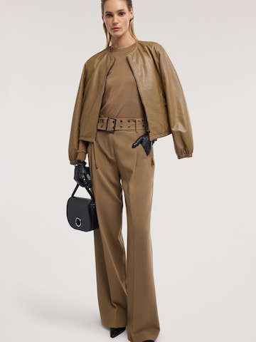 Pantaloni di Trussardi in marrone