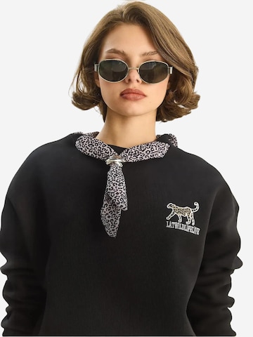 Bianco Lucci Sweatshirt in Black