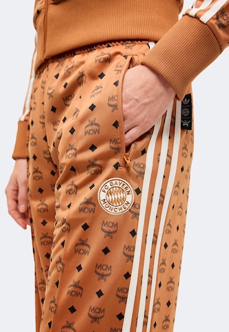 ADIDAS PERFORMANCE Loosefit Sporthose in Orange: Seite